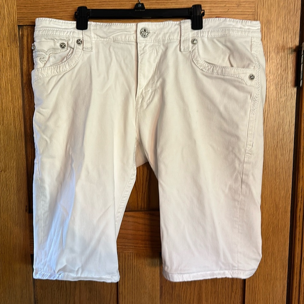 Rock Revival Men’s Shorts white 42” waist